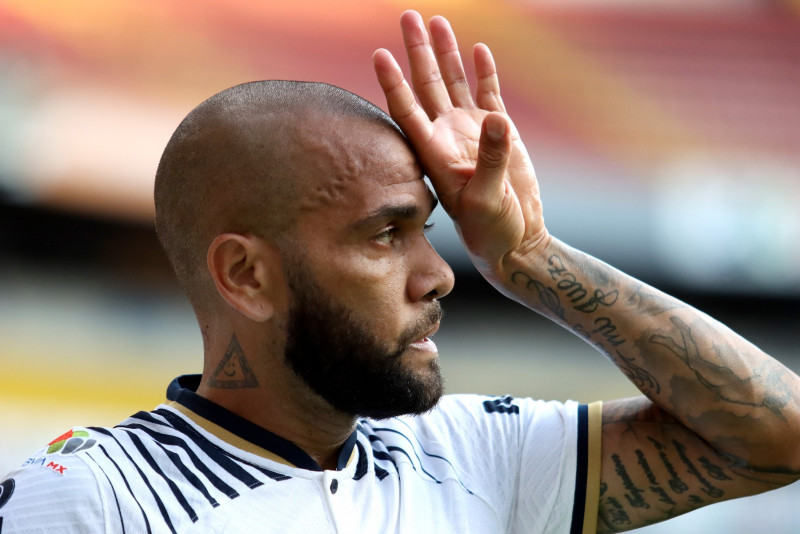 Spain court orders Dani Alves remanded over sex assault allegations