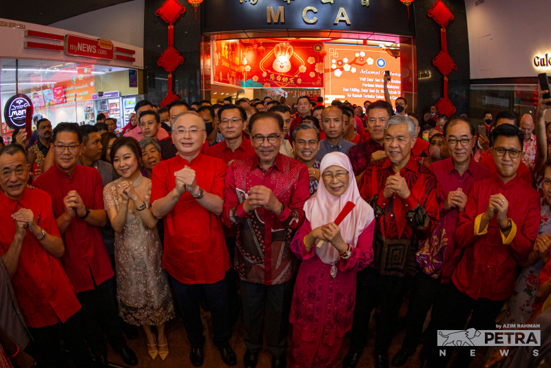 Anwar says unity govt managed to resolve several MA63 issues