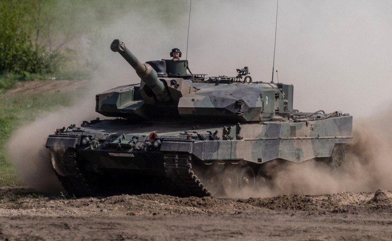 Germany promises swift answer on battle tanks for Ukraine