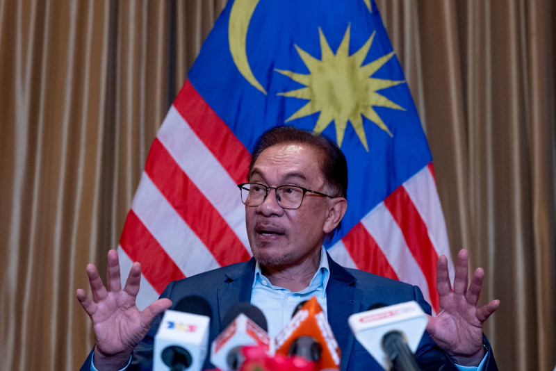 Revise Asean way to resolve Myanmar crisis: Anwar