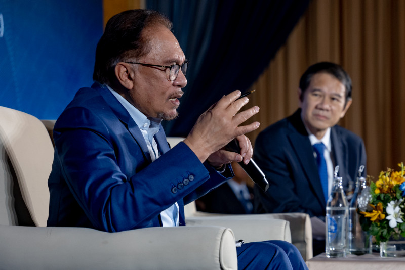 Asian Monetary Fund proposal should be revised with Asean+3: Anwar