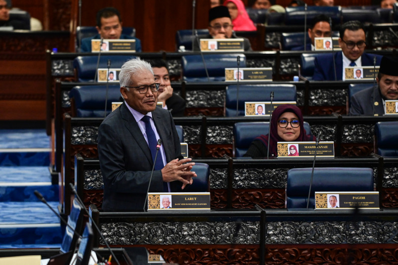Opposition only wants to better nation, not mindlessly critique: Hamzah 