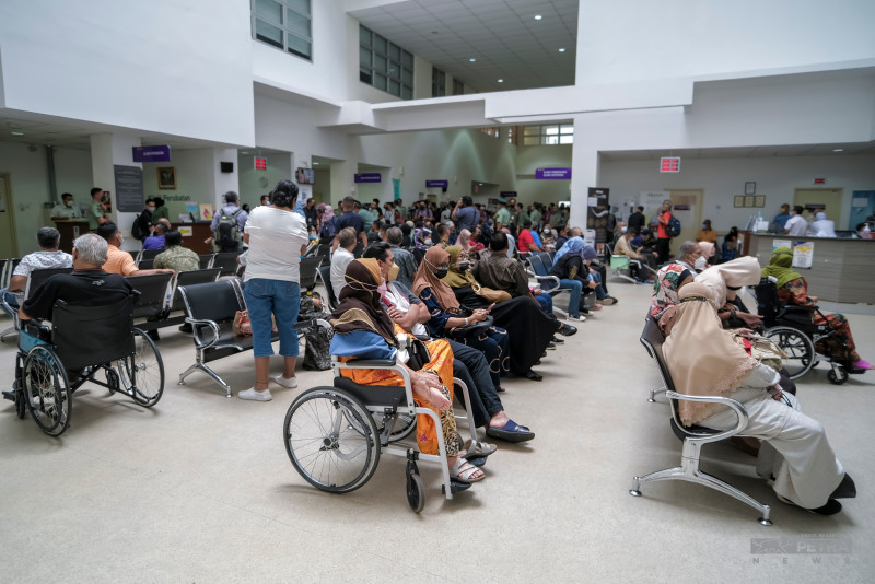 [UPDATED] All treated equally, assures Zaliha, after patient barred from hospital over attire