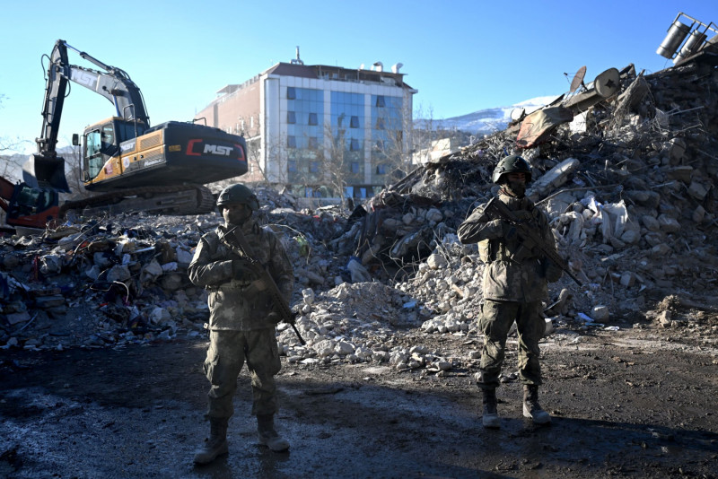 Turkiye-Syria quake toll rises above 35,000