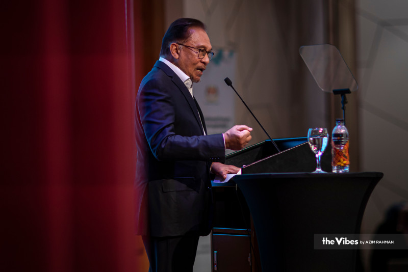 RM8 bil 1MDB funds retrieved with firmness, integrity, PM says