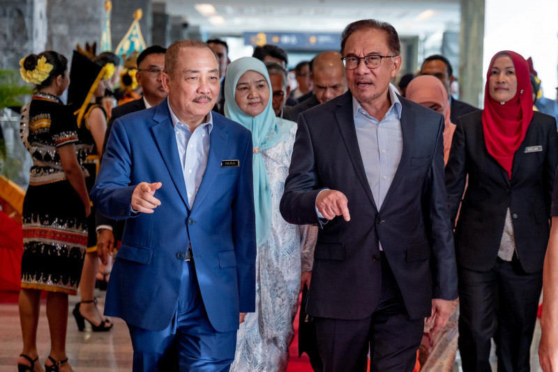Developing Labuan a priority, no returning to Sabah for now: PM