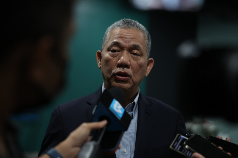 Fadillah denies govt interference in Zahid’s case