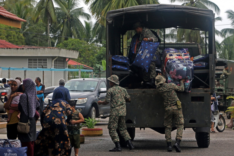 Flood evacuee numbers in four states drop to 41,154