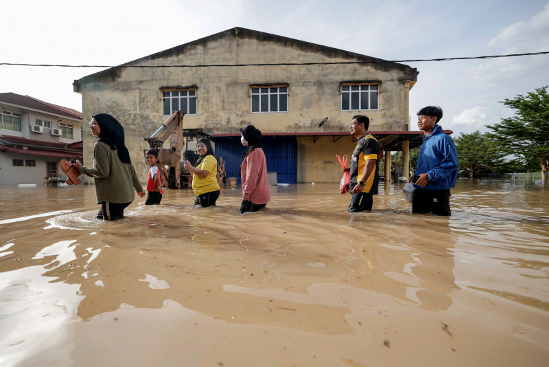 Over 44,000 people still hit by floods in Johor
