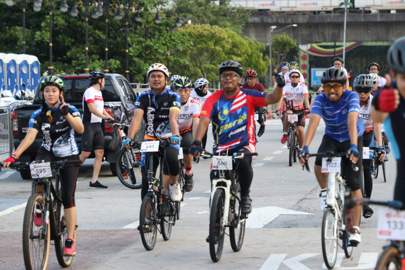 18 main roads in KL to close Sunday for OCBC Cycle event