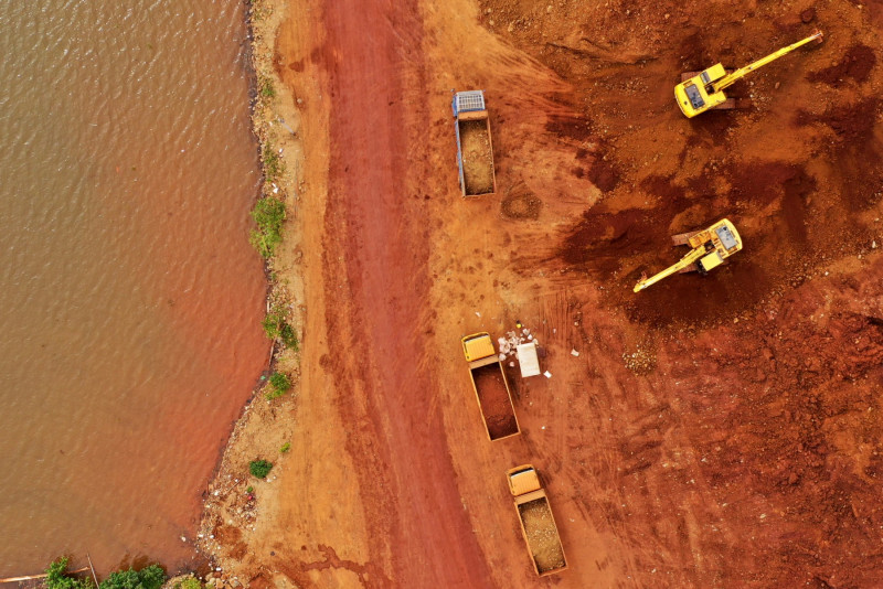 Indonesian farmers fight for their land in nickel mining boom