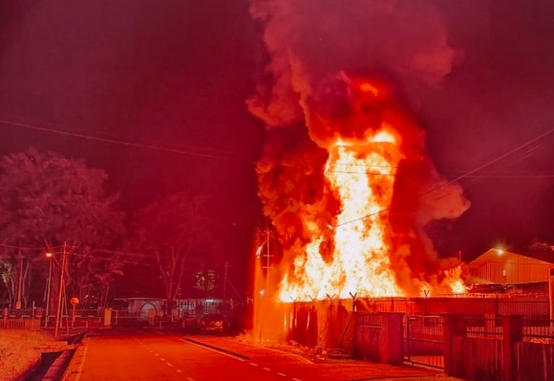 Fire sweeps through storage facility for seized fuel in Kuching