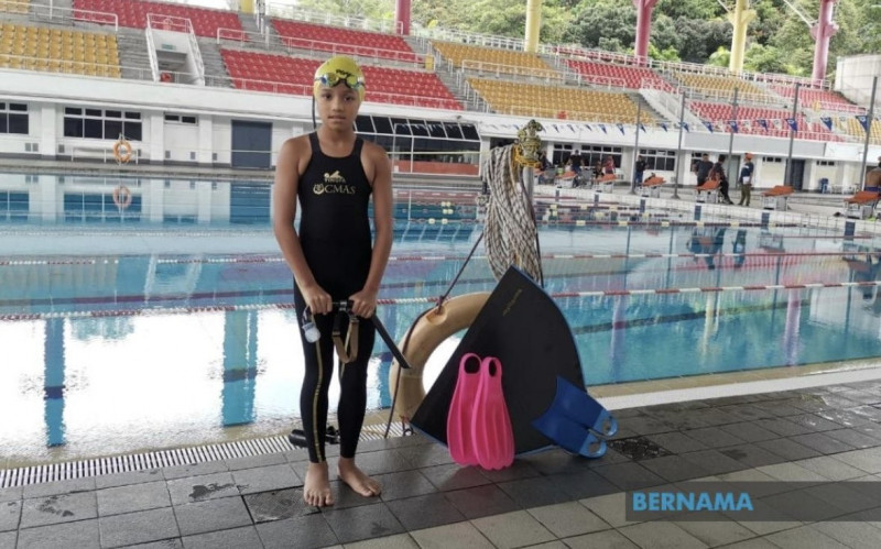 ‘Little mermaid’ Zara aged 11 looks to make a splash at SEA Games