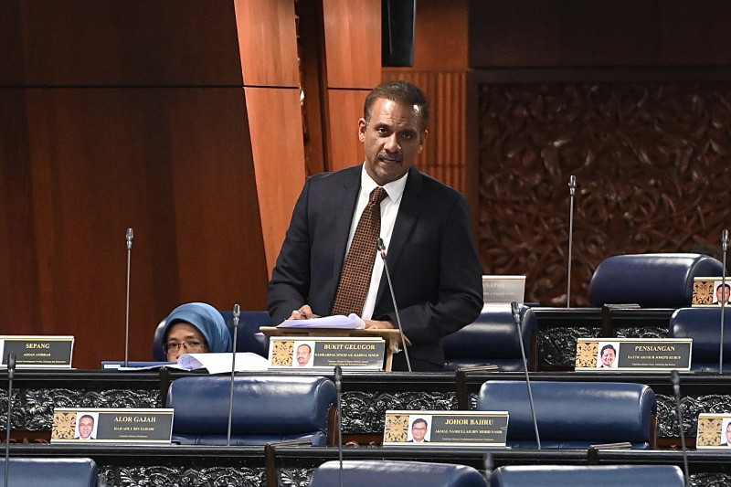 Dewan Rakyat approves bills criminalising stalking