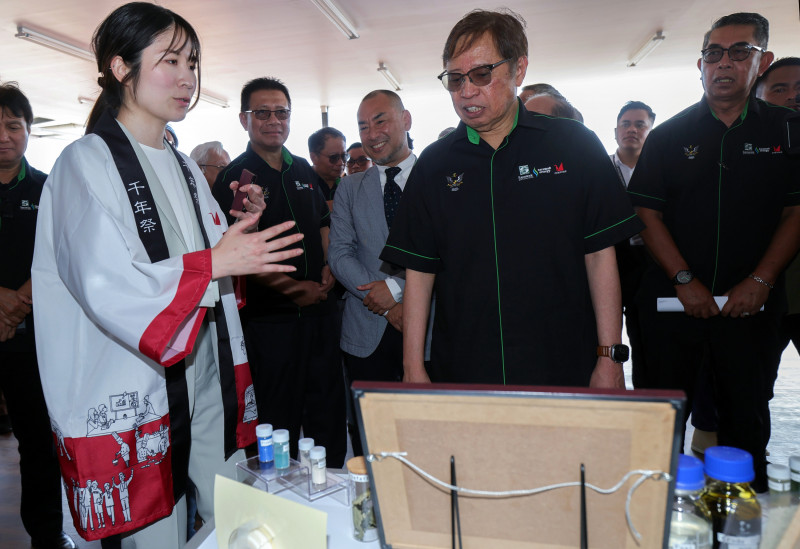 Sarawak launches first microalgae production facility