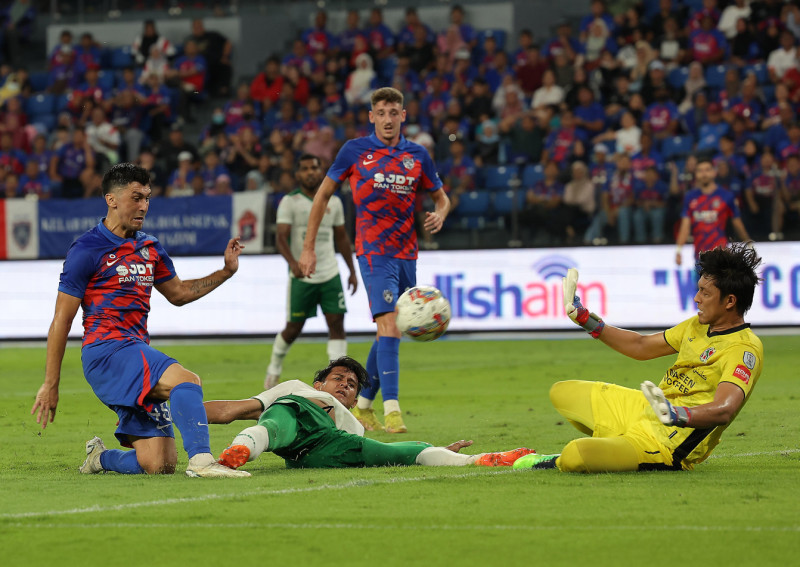 JDT thrash Red Warriors 6-0, continue unbeaten run