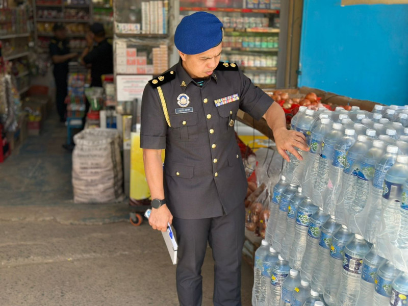 Endlessly salty water has Sandakan residents at wits’ end