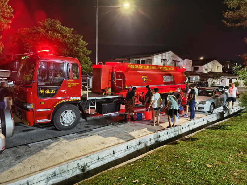600,000 Penang consumers suffer low water pressure, dry taps
