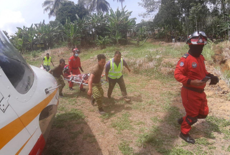Fire Dept medevacs elderly Orang Asli woman to hospital