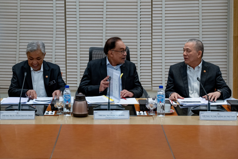 Govt charts sustainable energy future with new gas roadmap