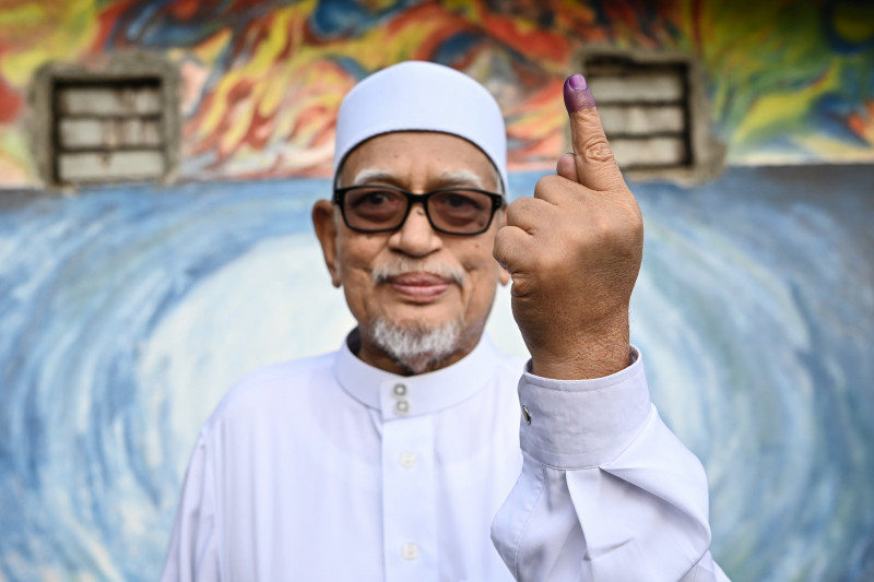 New Kelantan MB, deputy for new spirit: Hadi