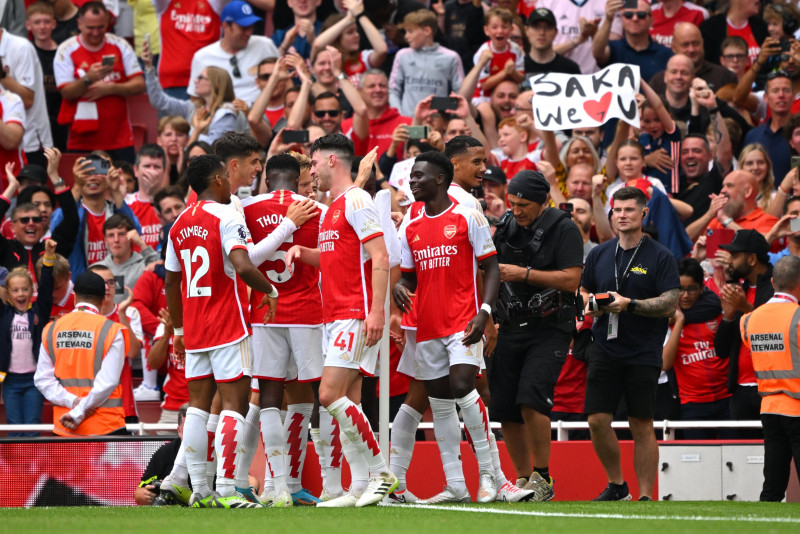 Arsenal open league campaign with home win