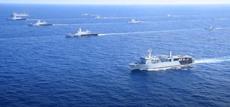 Navy, air force conclude largest South China Sea joint drill