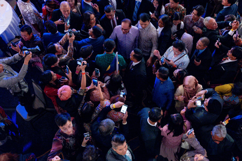 [UPDATED] Cabinet to deliberate over merits of dual citizenship: Anwar