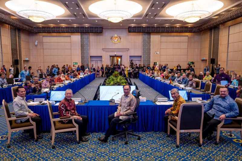 Govt raises Capitation Grant by 25%, allocates RM548 million for state governments