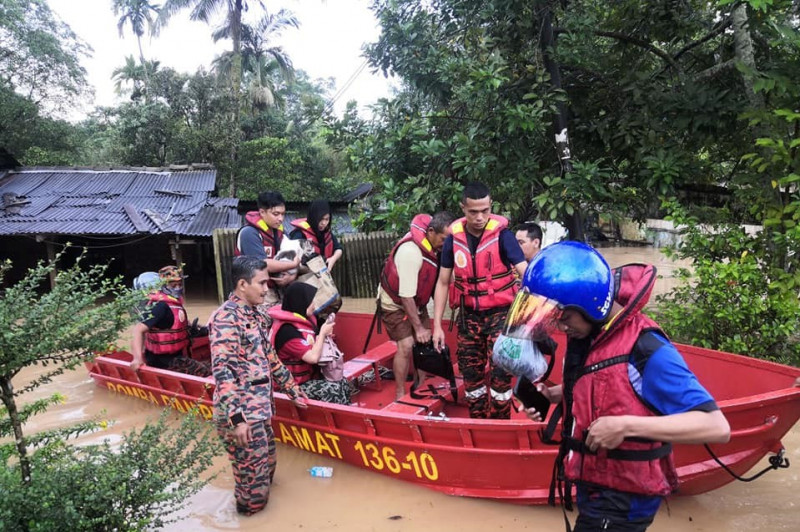 86 people evacuated due to flash floods in JB as of this morning