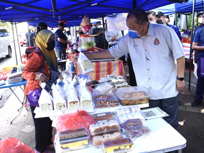 72 KL locations earmarked for Ramadan bazaars: Shahidan