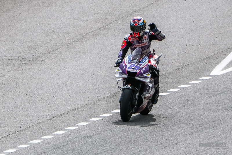 MotoGP: Martin gets pole, breaks Sepang MotoGP lap record 