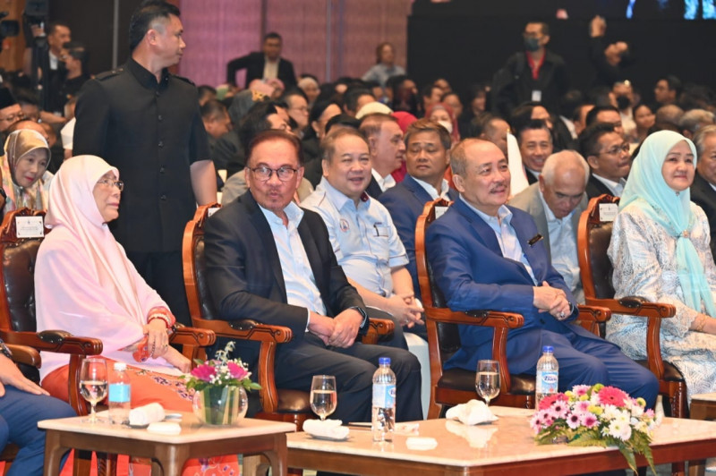 Don’t underestimate Hajiji’s political ‘silat’: PM