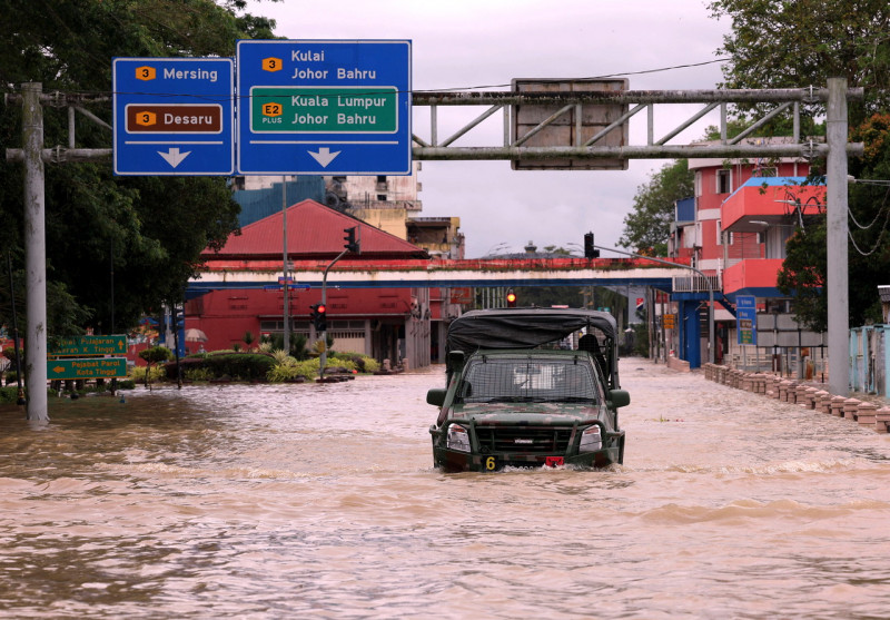 Floods: over 27,000 evacuees in five states