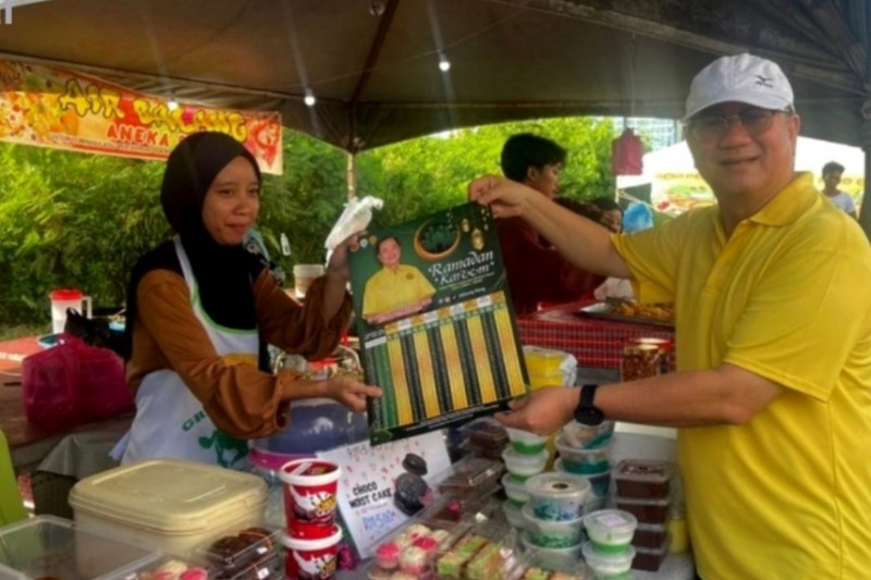 Price display is mandatory, Tg Batu rep tells Ramadan bazaar traders