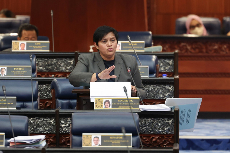 [UPDATED] Moratorium on suicide penalties needed until decriminalisation completed: Azalina