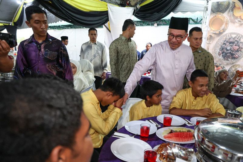 No compromise in fight against corruption: Anwar