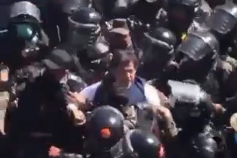 Islamabad paramilitary arrests Pakistan’s ex-PM Imran Khan