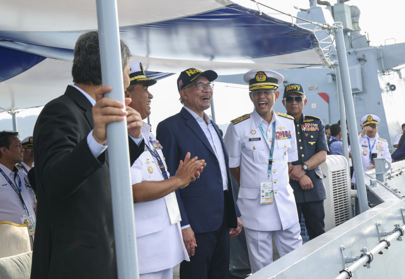 Maritime preparedness key to overcome threats in country’s waters: PM