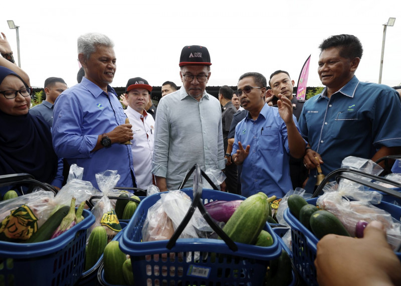 Tg Malim auto city: Geely to invest US$10 bil, PM announces