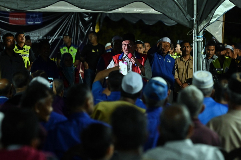 No compromise on corruption, Anwar stresses