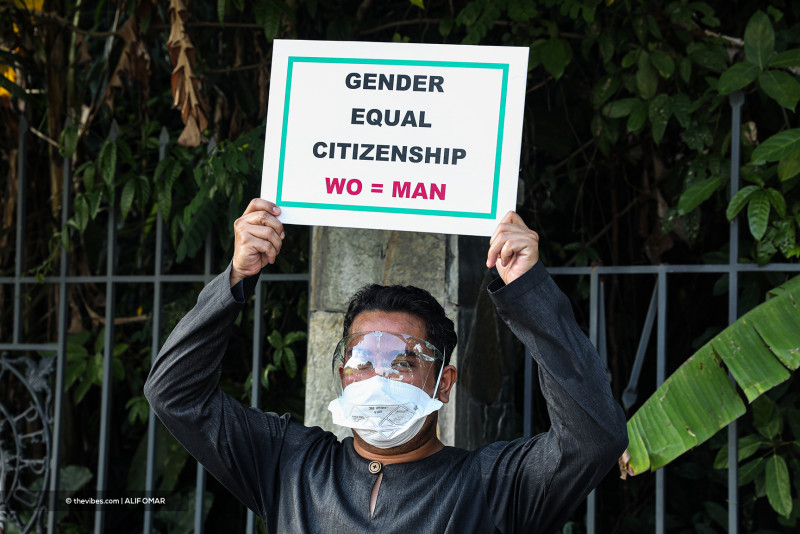 ‘Govt defends human rights on global level, but discriminates against M’sian mums at home’