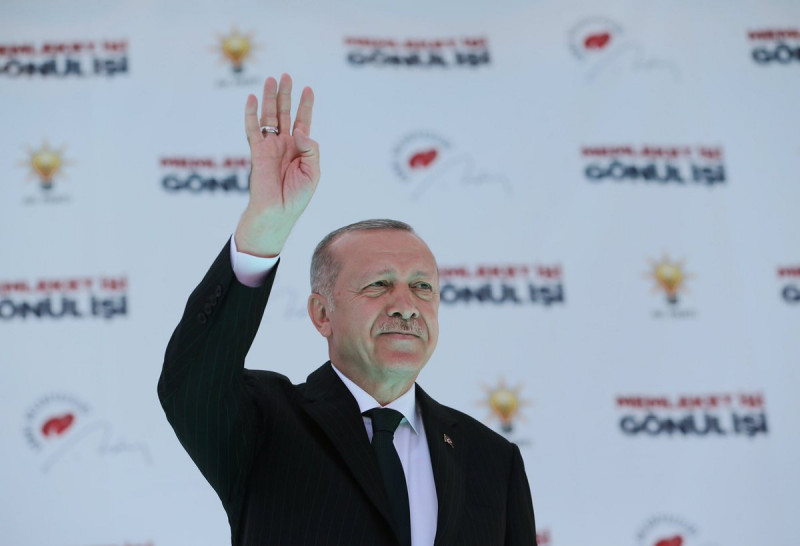 Erdogan visits Kyiv in attempt to mediate Ukraine crisis