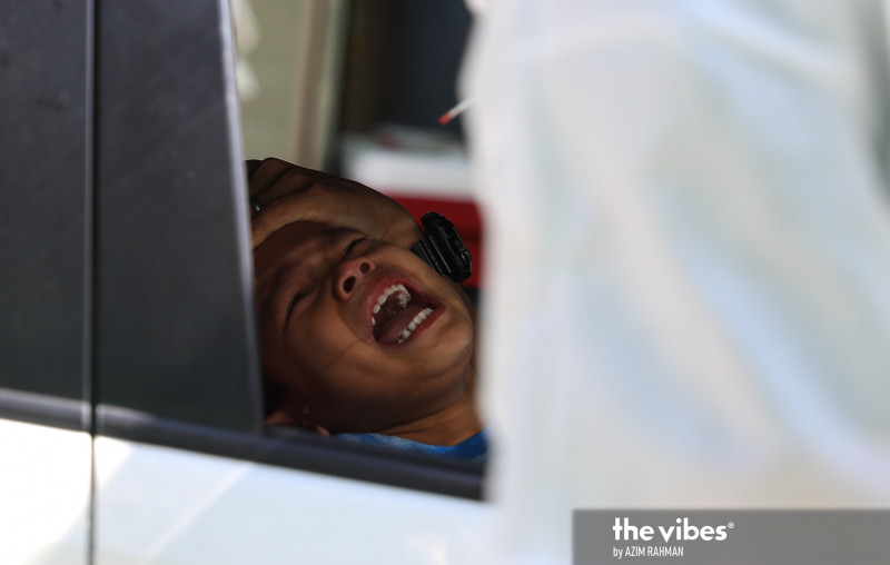 [UPDATED] Almost 8,000 new Covid-19 cases, record-high 126 deaths 