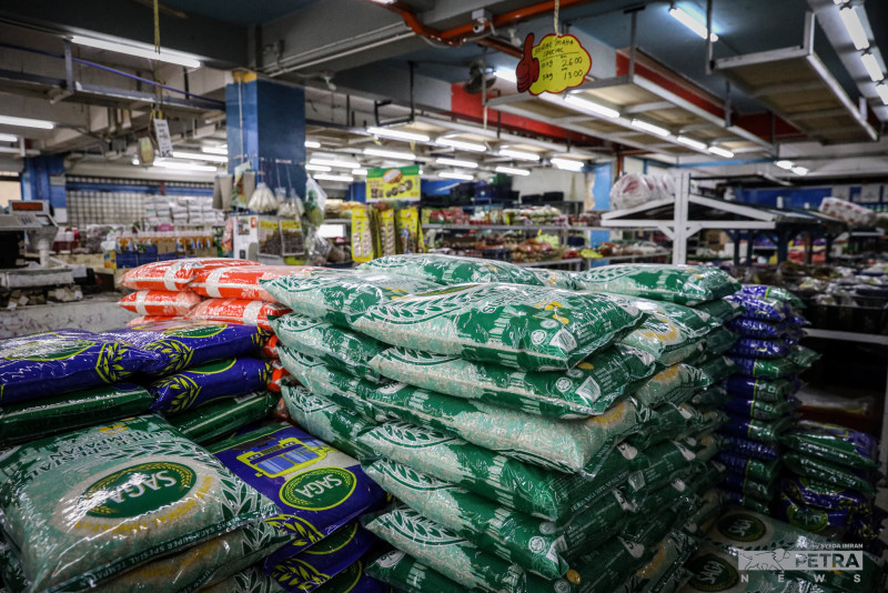 Don’t panic buy rice, supply adequate, only some areas facing shortage: Mat Sabu