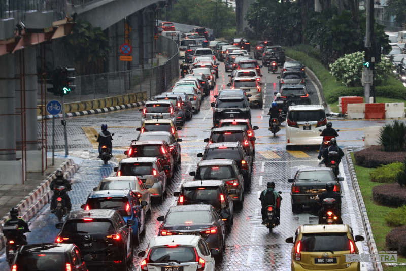 Klang Valley jams: Wee blasts PH’s ‘anti-public transport’ policies