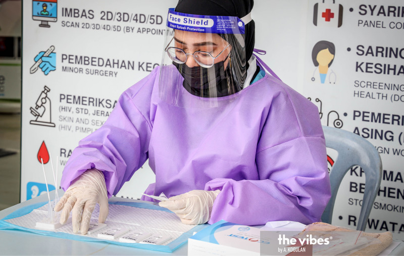 Virus screening for anyone entering high-risk S’wak districts