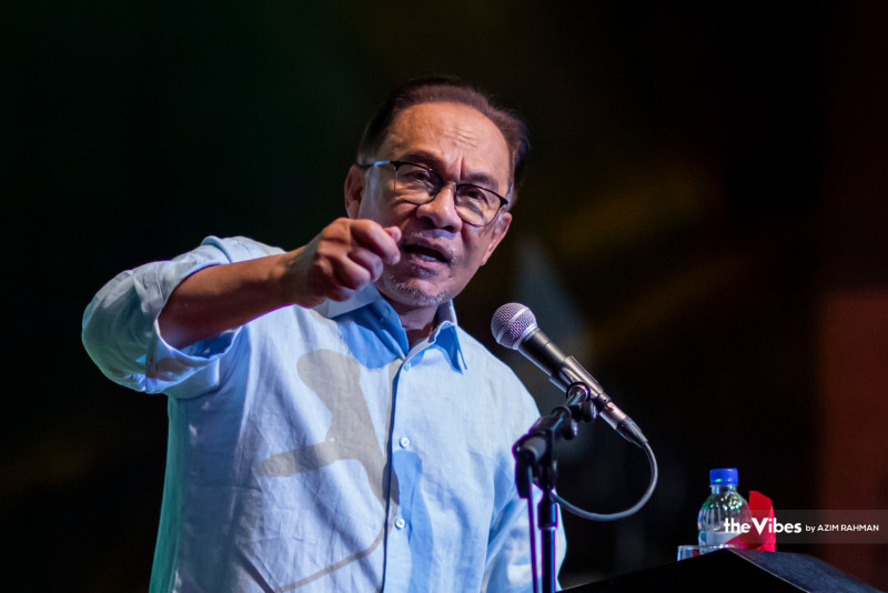 Those who commited graft in the past must also face justice: Anwar