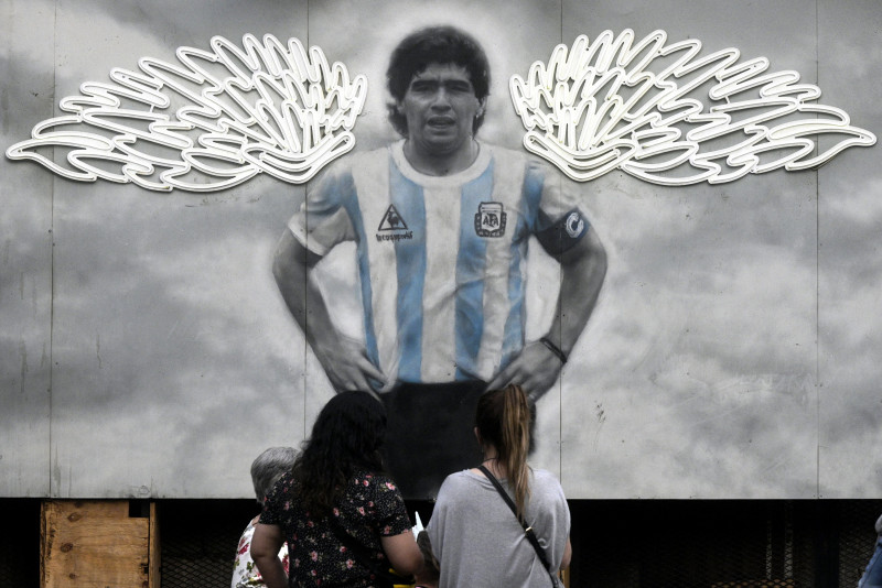 Maradona is dead, long live the ‘Hand of D10S’! 