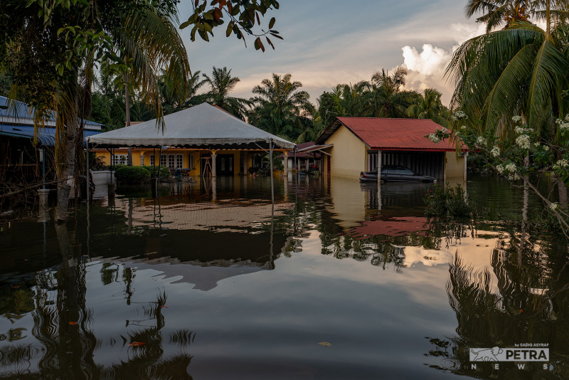 Five S’gor roads still closed, flood evacuees in four states remain same